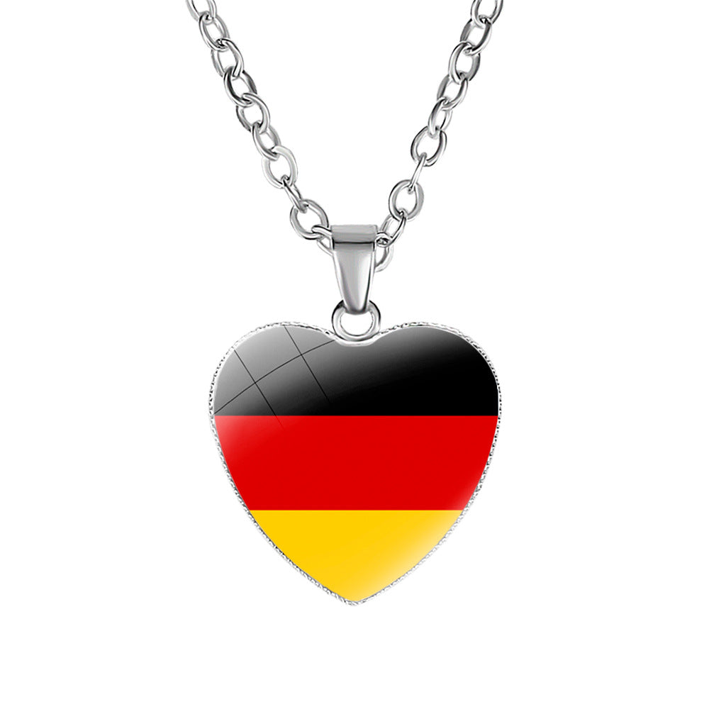 Herz der Heimat – Flaggen Halskette