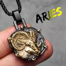 Astro Relic – Sternzeichen Halskette